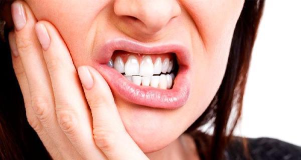 چند عادت رایج که موجب خراب شدن دندان شما می گردد